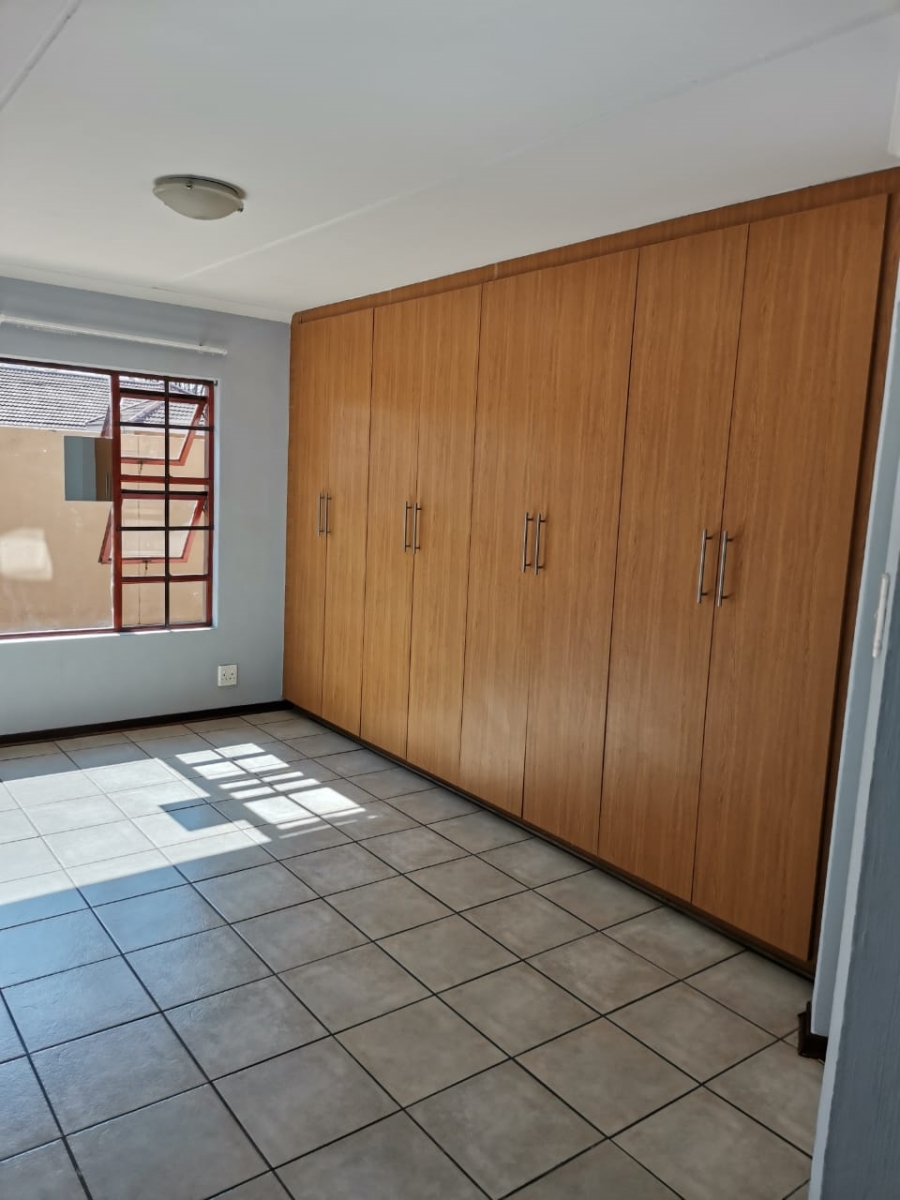 3 Bedroom Property for Sale in Vaalpark Free State